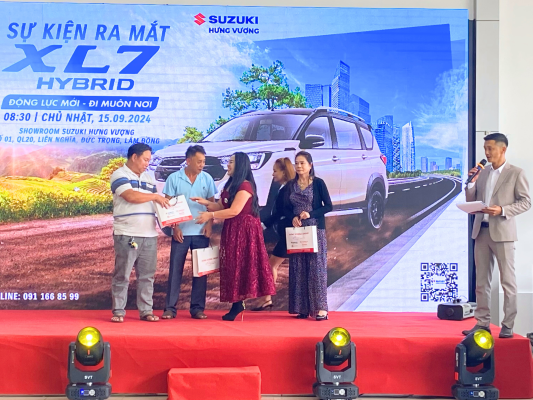 Recap-su-kien-ra-mat-xl7-hybrid