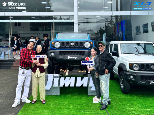 Recap-su-kien-ra-mat-xl7-hybrid