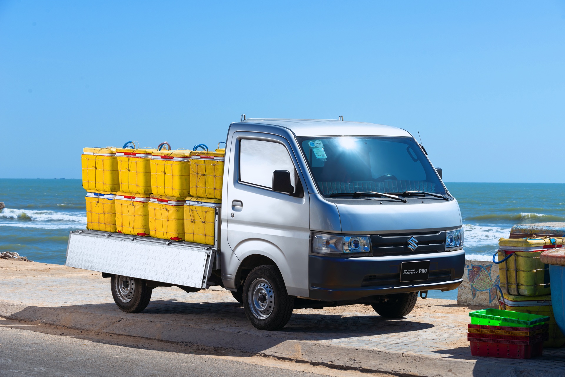 xe-tai-suzuki-650kg xe-tai-suzuki-650kg