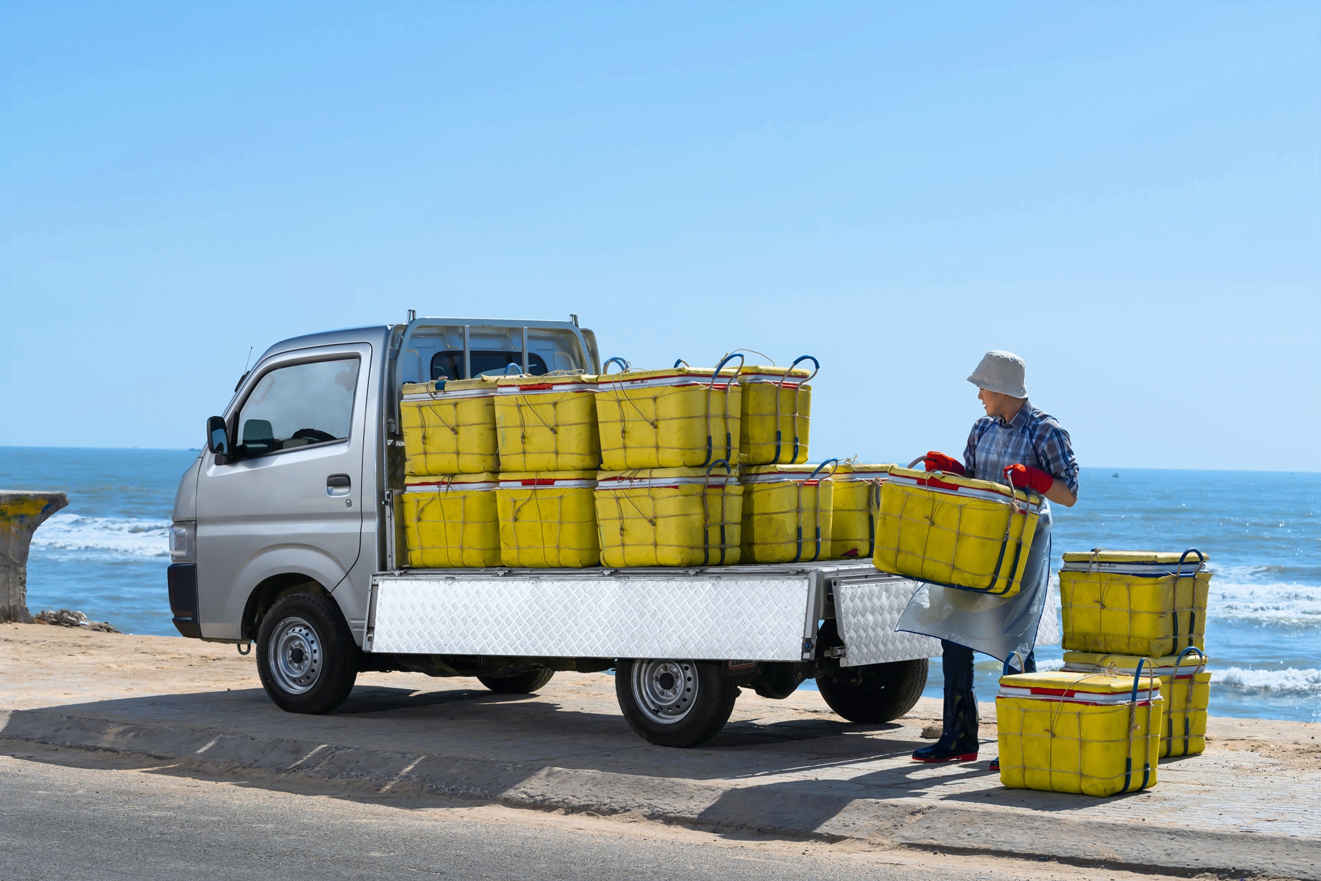 xe-tai-suzuki-650kg xe-tai-suzuki-650kg